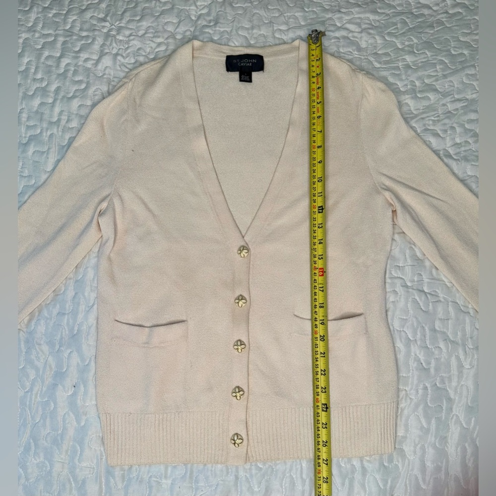 St. John Caviar Vintage Beige Knit Cardigan Gold Floral Buttons Classic Luxury M - Picture 11 of 12